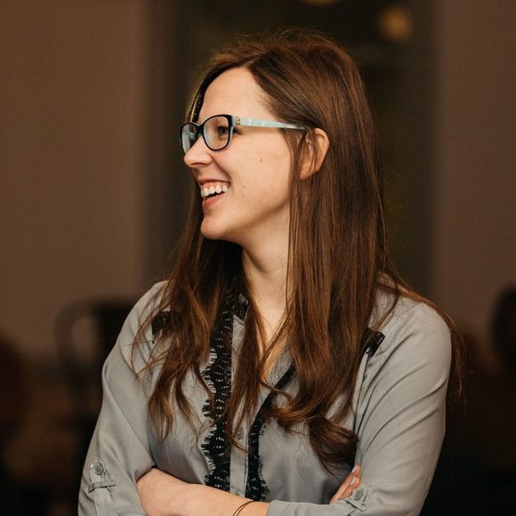 Meet your Posher, Tiffany - Picture 1 of 1